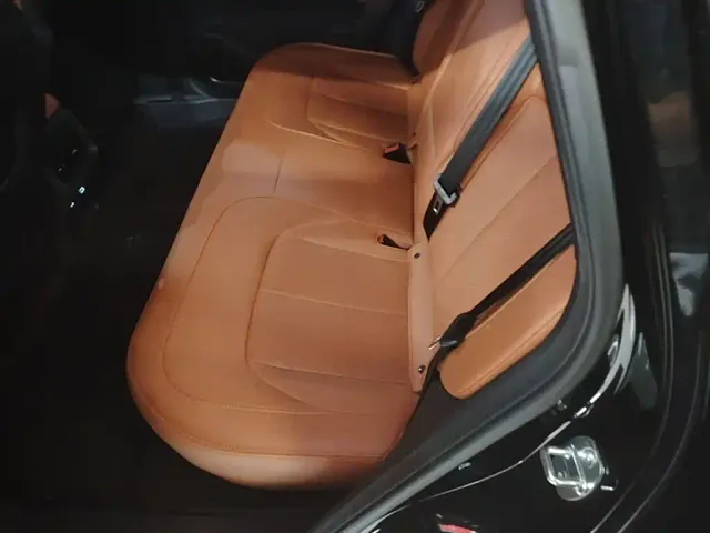 Wuling Starlight — Фото автомобиля 16