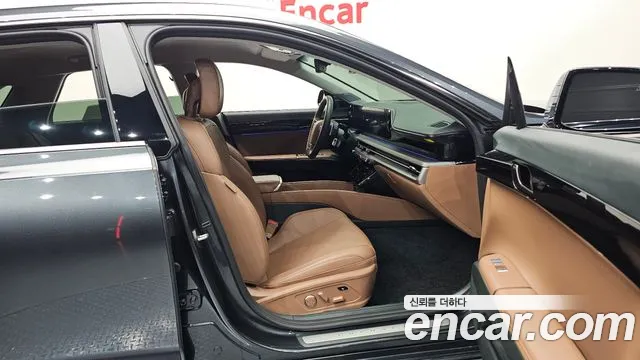 Hyundai Grandeur GN7 — Фото автомобиля 16