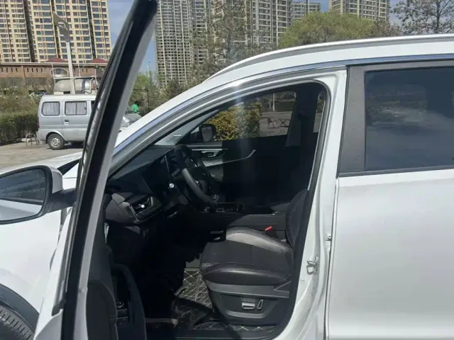 Chery Tiggo 8 — Фото автомобиля 18