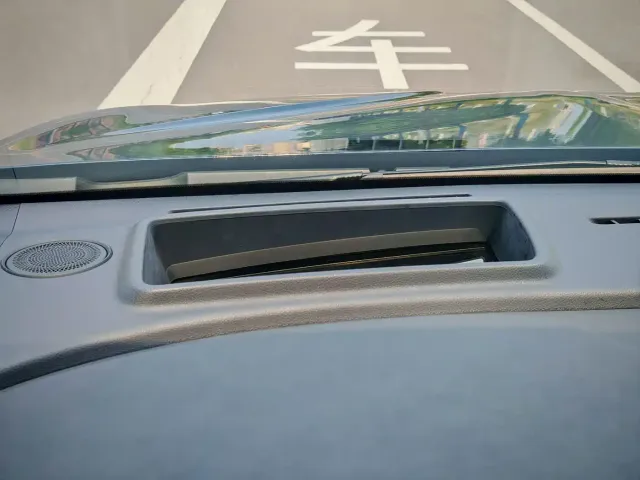 Voyah Auto Voyah Dreamer 2025 PHEV AWD Flagship Kunpeng Edition — Фото автомобиля 28