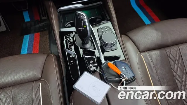 BMW 5 Series G30 — Фото автомобиля 9