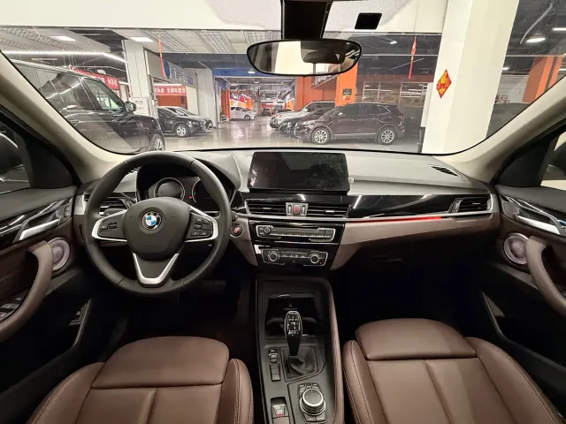 BMW X1 — Фото автомобиля 9