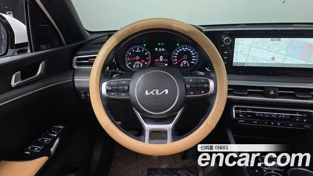 Kia K5 Generation 3 — Фото автомобиля 17