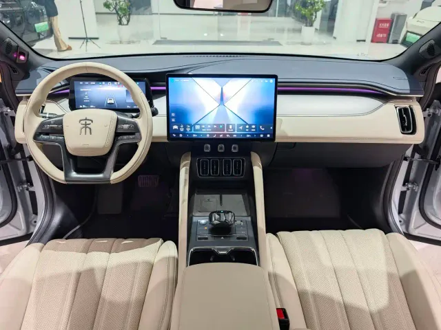 BYD Song L EV — Фото автомобиля 6