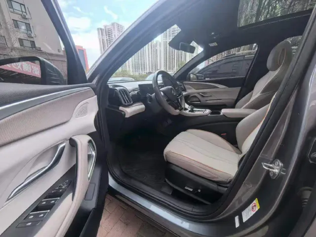 BYD Song Pro — Фото автомобиля 4