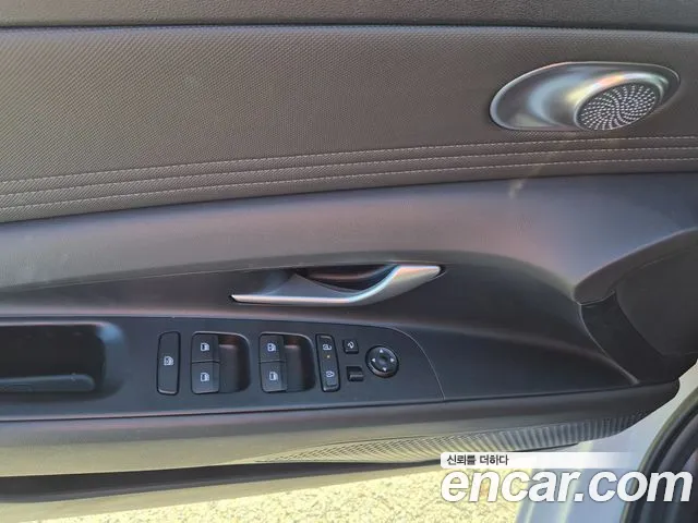 Hyundai Avante — Фото автомобиля 15