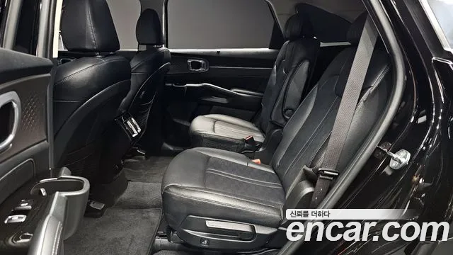 Kia Sorento Новый Sorento 4 поколение Бензин 2.5T 2WD — Фото автомобиля 11