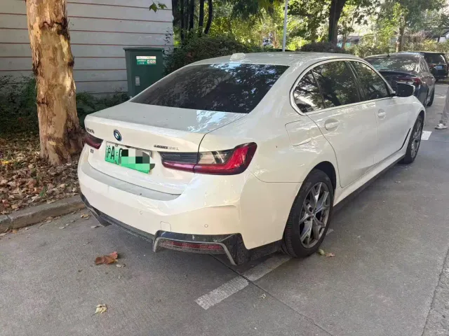 BMW i3 — Фото автомобиля 4