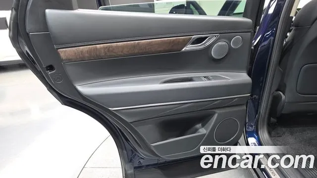 Genesis GV80 — Фото автомобиля 14