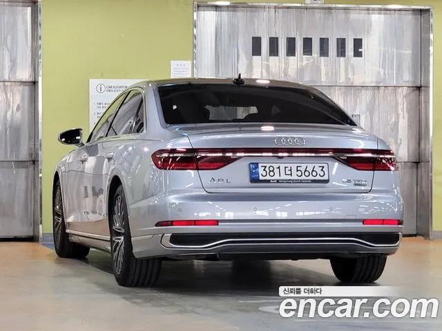 Audi A8 55 TFSI quattro LWB — Фото автомобиля 5