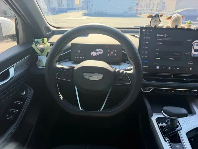 Geely Xingrui — Фото автомобиля 15