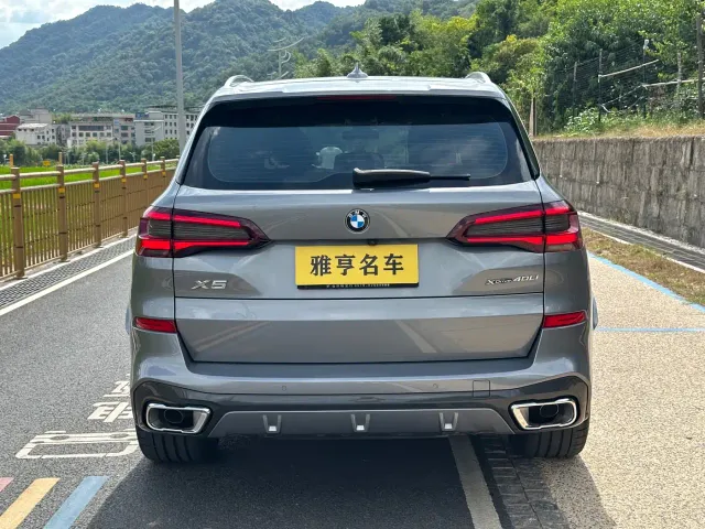 BMW X5 — Фото автомобиля 18