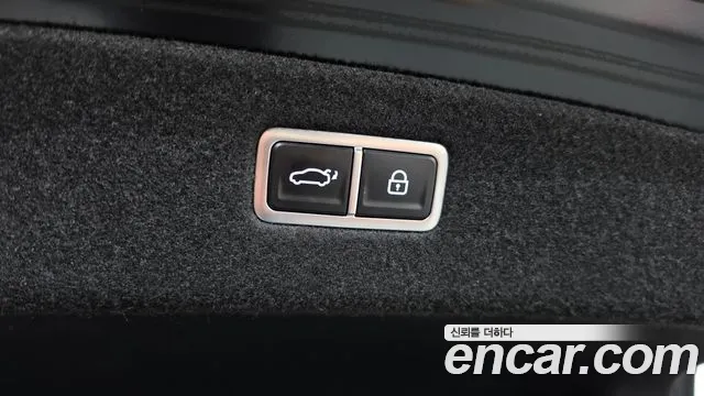 Genesis G90 RS4 — Фото автомобиля 23