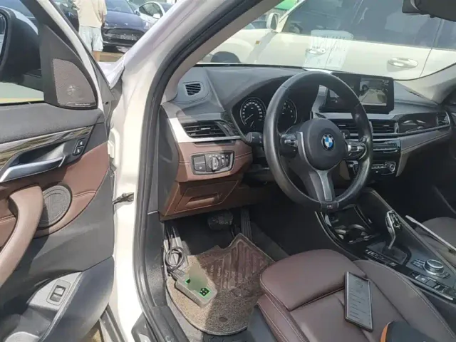 BMW X1 — Фото автомобиля 11