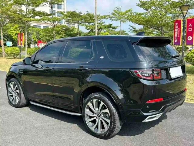 Land Rover Discovery Sport — Фото автомобиля 7