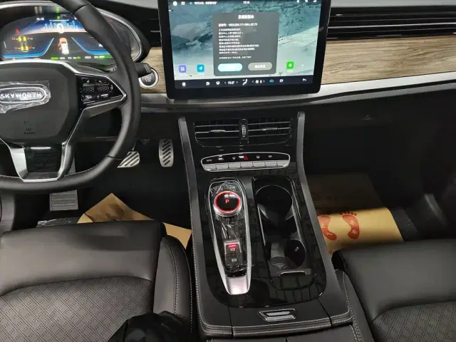 Skyworth Auto Skyworth HT-i — Фото автомобиля 13