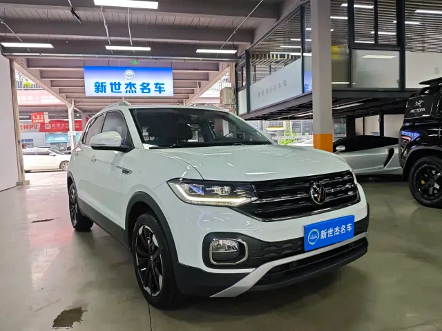 Volkswagen Tanying 2021 1.5L Automatic Smart Connect Edition — Фото автомобиля 3