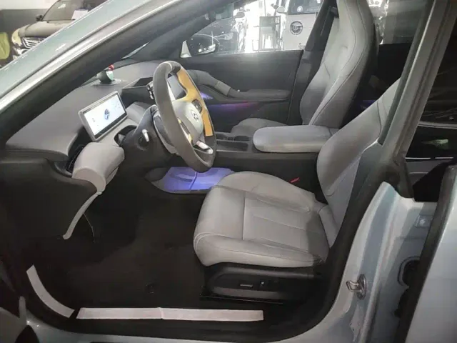 Nio ET5 Touring — Фото автомобиля 14