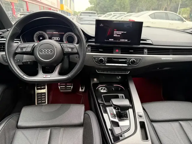 Audi A4L — Фото автомобиля 4