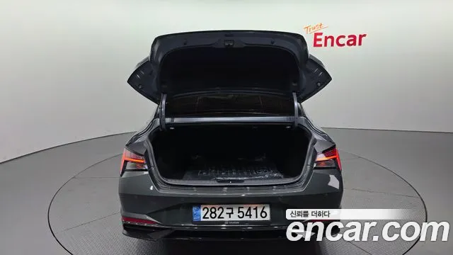 Hyundai AVANTE Avante (CN7) — Фото автомобиля 20