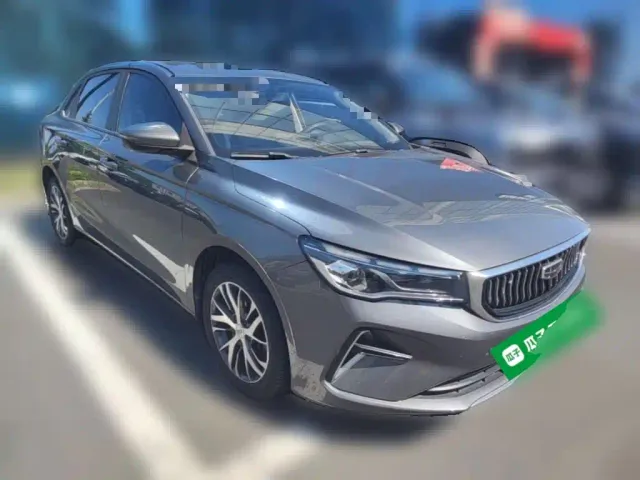 Geely Emgrand — Фото автомобиля 5