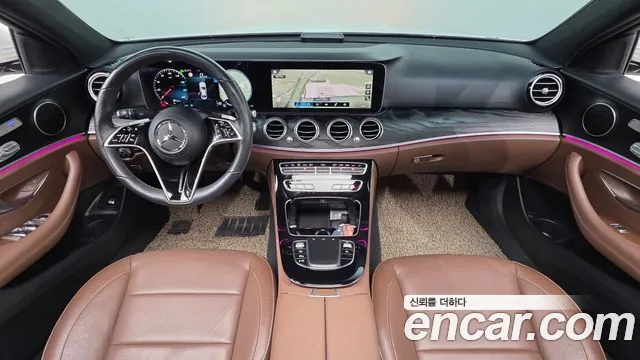 Mercedes-Benz E-Class — Фото автомобиля 7