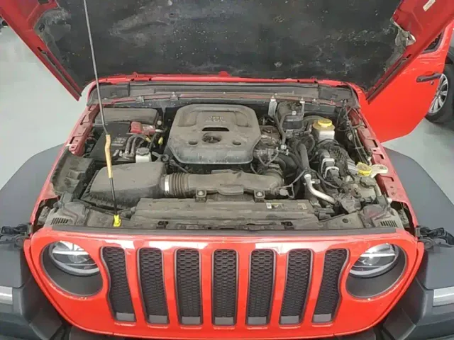 Jeep Wrangler — Фото автомобиля 19