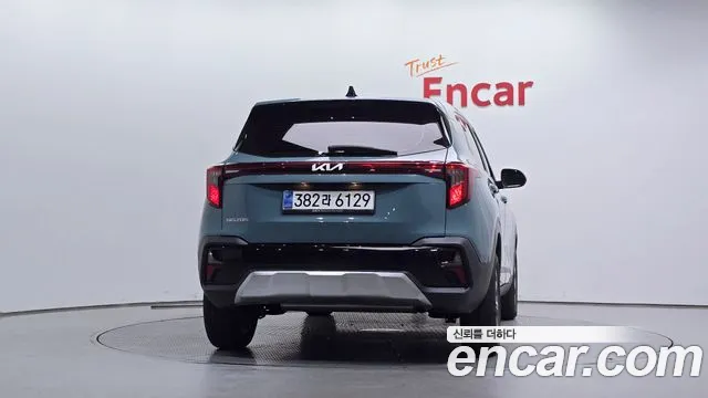 Kia Seltos New — Фото автомобиля 4