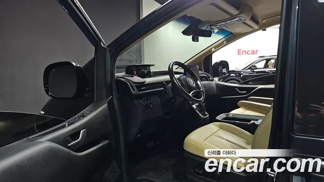 Hyundai Staria — Фото автомобиля 15