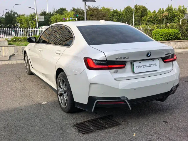 BMW i3 — Фото автомобиля 7