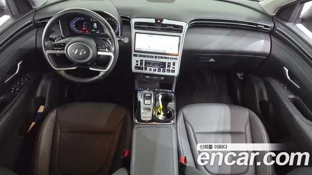 Hyundai Tucson Tucson (NX4) Бензин 1.6 турбо 2WD — Фото автомобиля 7
