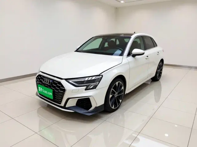 Фотография автомобиля — Audi A3