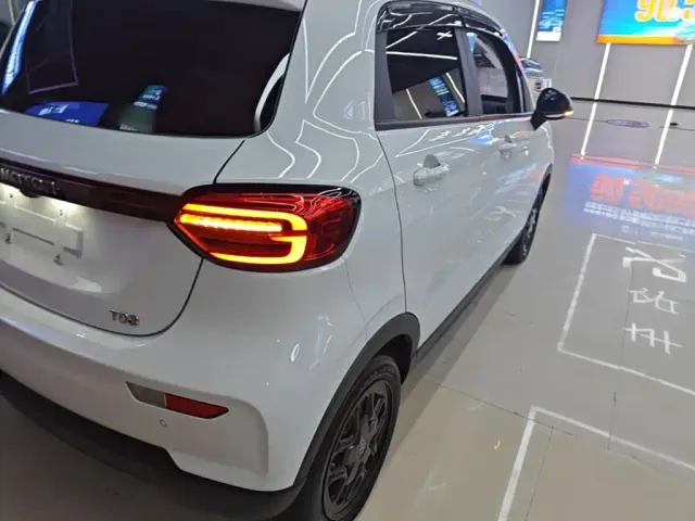 Leapmotor T03 — Фото автомобиля 7