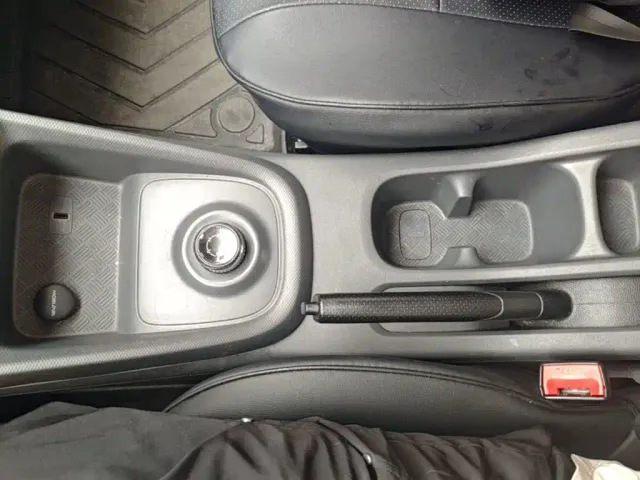 Wuling Hongguang — Фото автомобиля 13