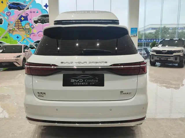 BYD Song MAX — Фото автомобиля 6
