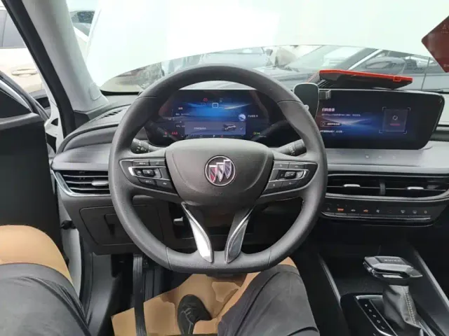 Buick Verano — Фото автомобиля 10