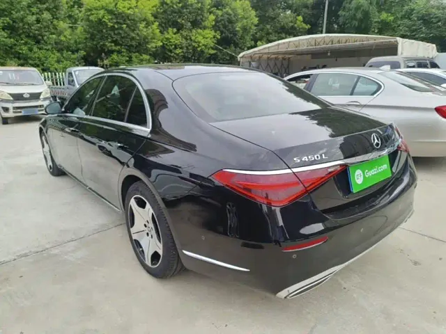 Mercedes-Benz S-Class — Фото автомобиля 4