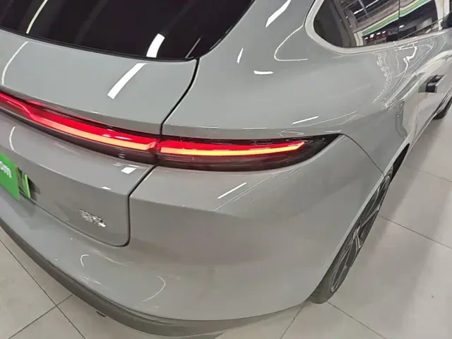 Nio ET5 Touring — Фото автомобиля 7