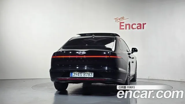 Hyundai Grandeur GN7 — Фото автомобиля 4