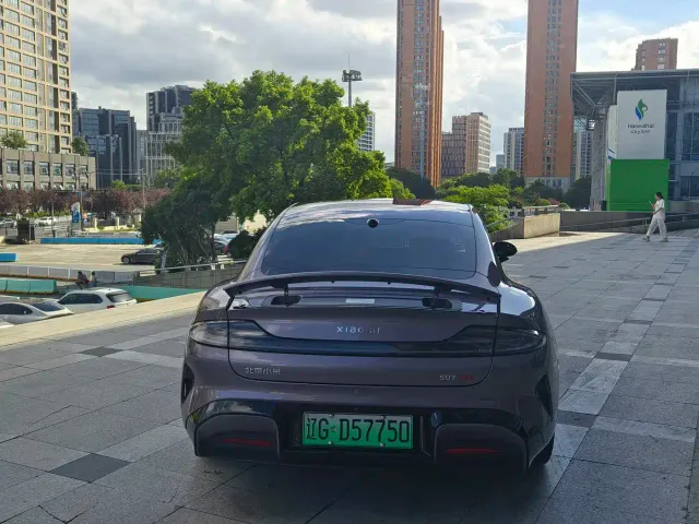 Xiaomi SU7 — Фото автомобиля 6