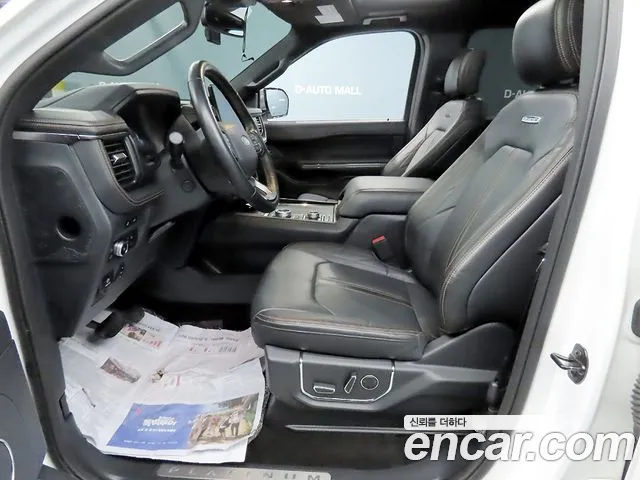 Ford Expedition — Фото автомобиля 10