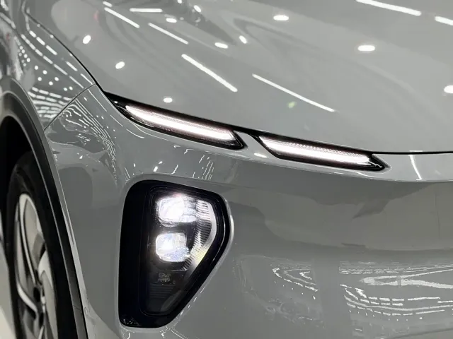Nio EC6 — Фото автомобиля 18