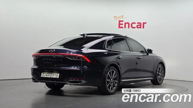 Hyundai Grandeur Новый Grandeur IG — Фото автомобиля 2