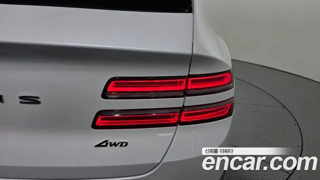 Genesis GV80 — Фото автомобиля 8