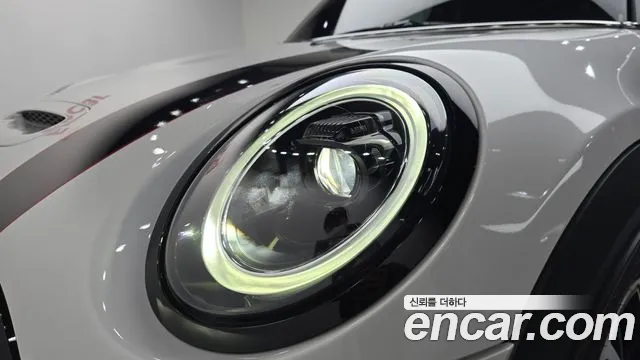MINI Cooper — Фото автомобиля 7