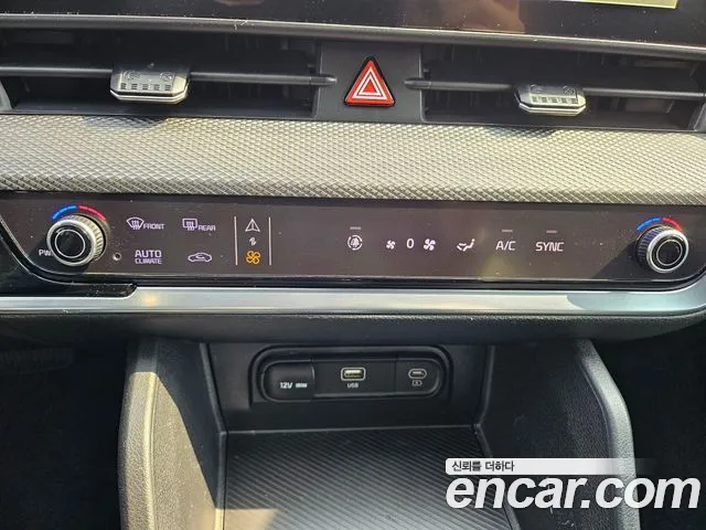Kia Sportage Sportage 5-е поколение Дизель 2.0 2WD — Фото автомобиля 11
