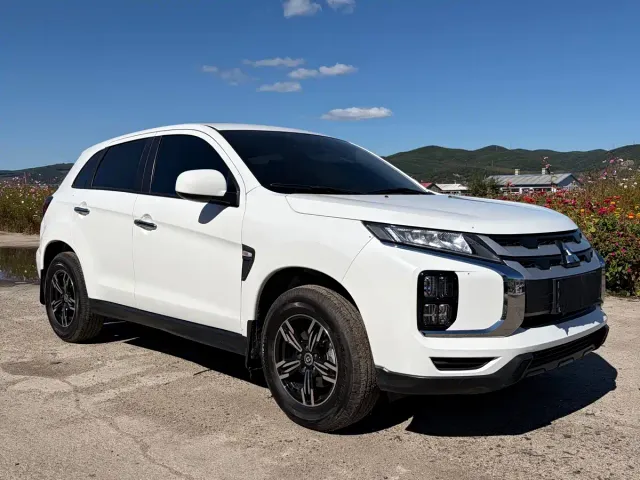 Mitsubishi ASX — Фото автомобиля 3