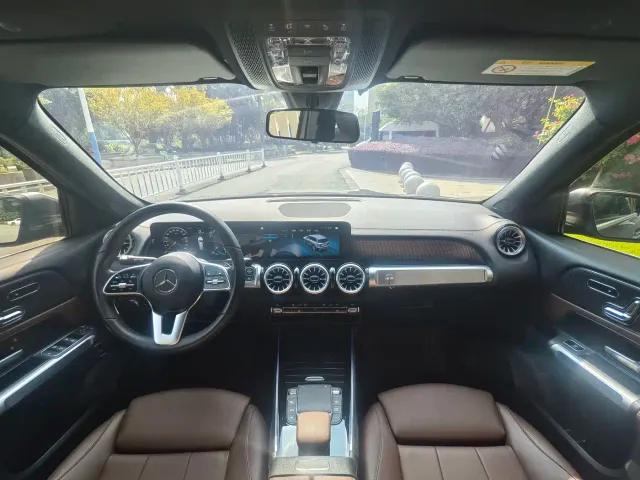Mercedes-Benz GLB-Class — Фото автомобиля 14
