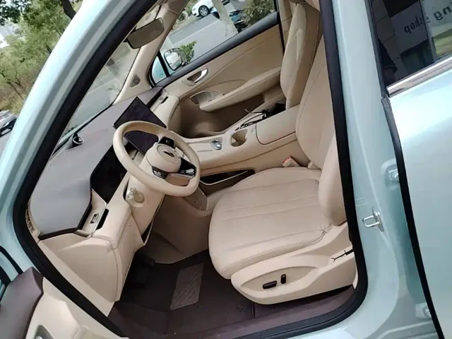 Shangjie SUV — Фото автомобиля 14