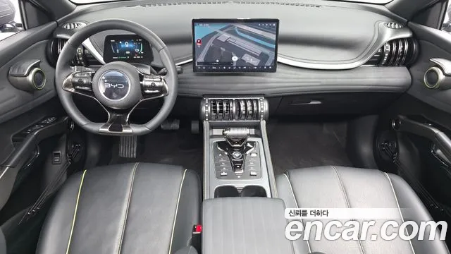BYD Atto 3 — Фото автомобиля 6
